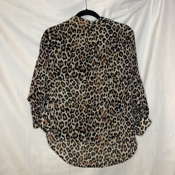 H&M SHEER CHEETAH BUTTON DOWN BLOUSE (6) - Picture 7 of 8